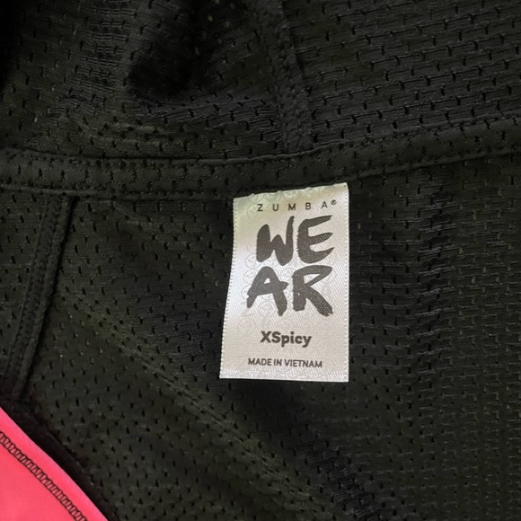 Zumba Top Set! - Picture 7 of 7